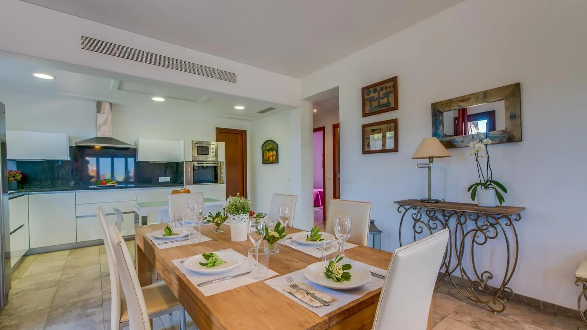 Pet-Friendly Country House With Pool Sa Pobla 0*,  Španělsko