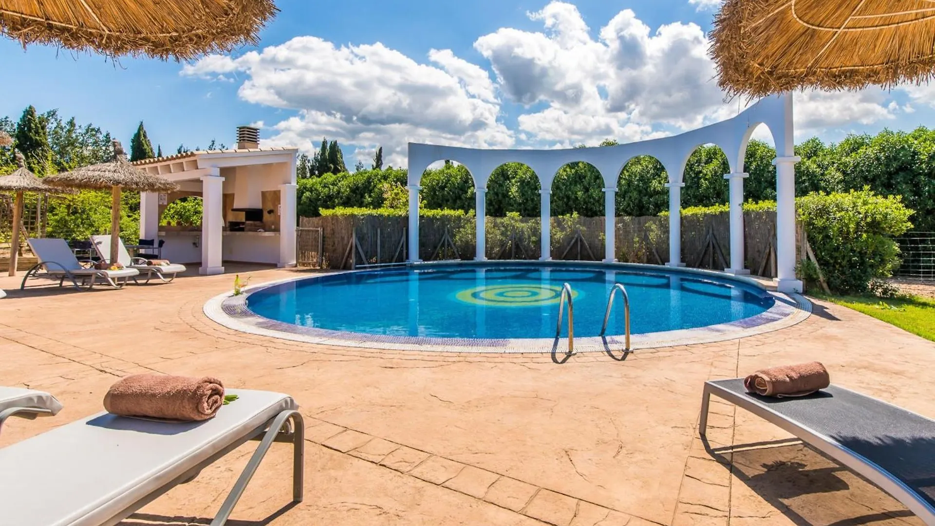 Pet-Friendly Country House With Pool Sa Pobla 0*,  Španělsko